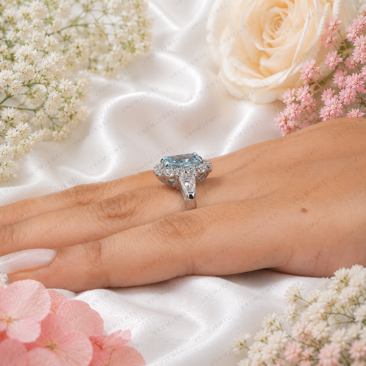 Blue Radiant Cut Lab Grown Diamond Ring, 2 Carat Blue Diamond Engagement Ring, Halo Ring, Baguette Side Stones, Statement Ring, 10K 14K 18K
