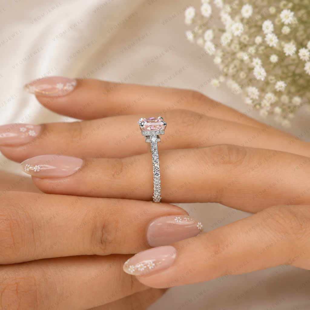 Pink Princess Cut Lab Grown Diamond Engagement Ring, Pavé Diamond Band, Minimalist Pink Diamond Ring, Elegant Bridal Ring, 10K 14K 18K Gold