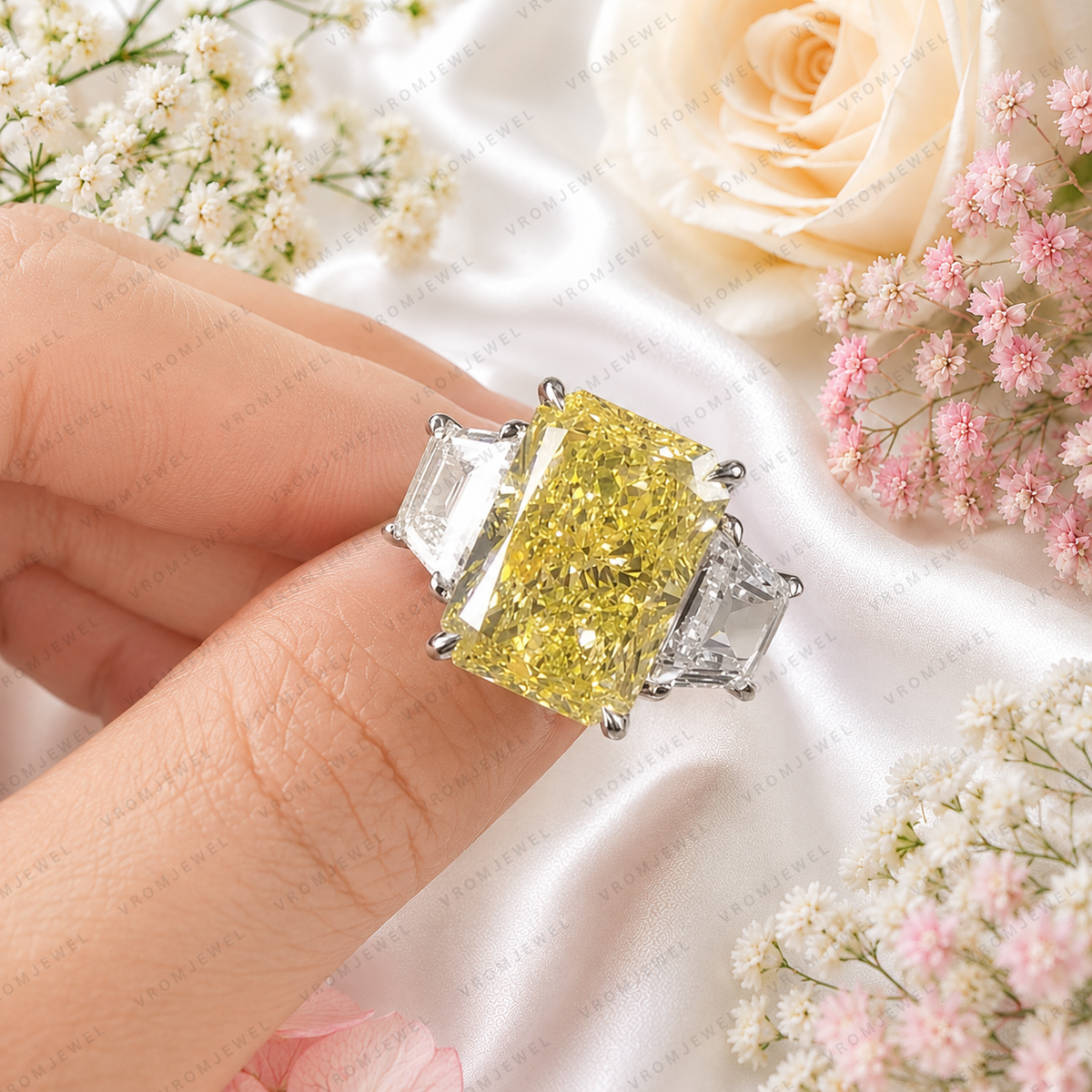 10.00 Carat Yellow Radiant Lab Grown Diamond Ring, Yellow Diamond Engagement Ring, Baguette Side Stones, Art Deco Ring, 10K 14K 18K Gold
