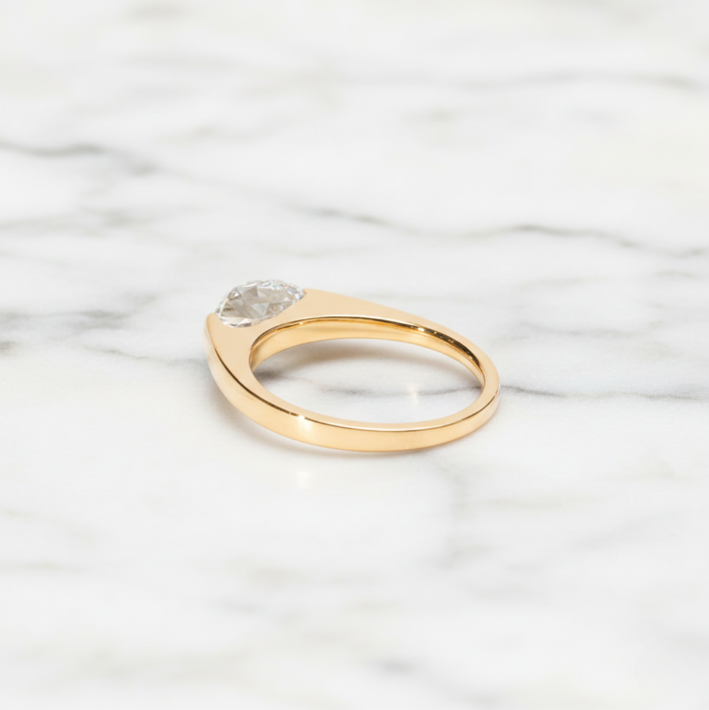 Modern Pear Cut East West Ring | Lab Grown Diamond | 14K Yellow Gold Sleek Style