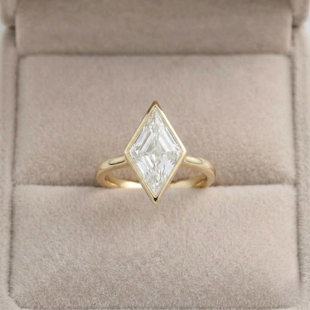 Lozenge Cut Bezel Set Solitaire Ring | Lab Grown Diamond | 14K Yellow Gold Modern Geometric