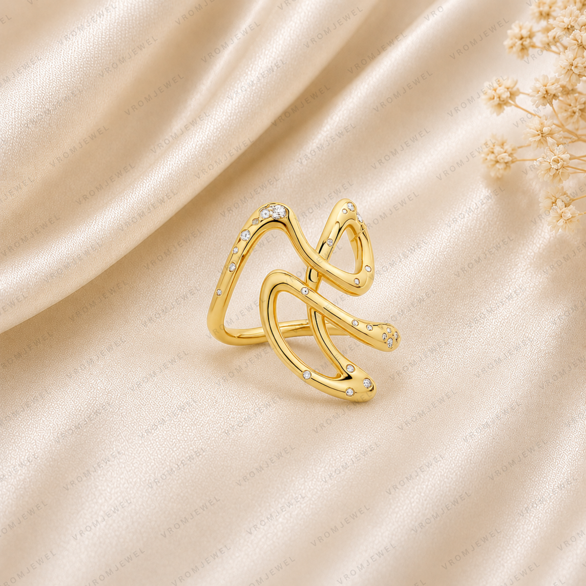 Star Wave Diamond Ring | Lab Grown | 14K Yellow Gold | Whimsical Stacking Band