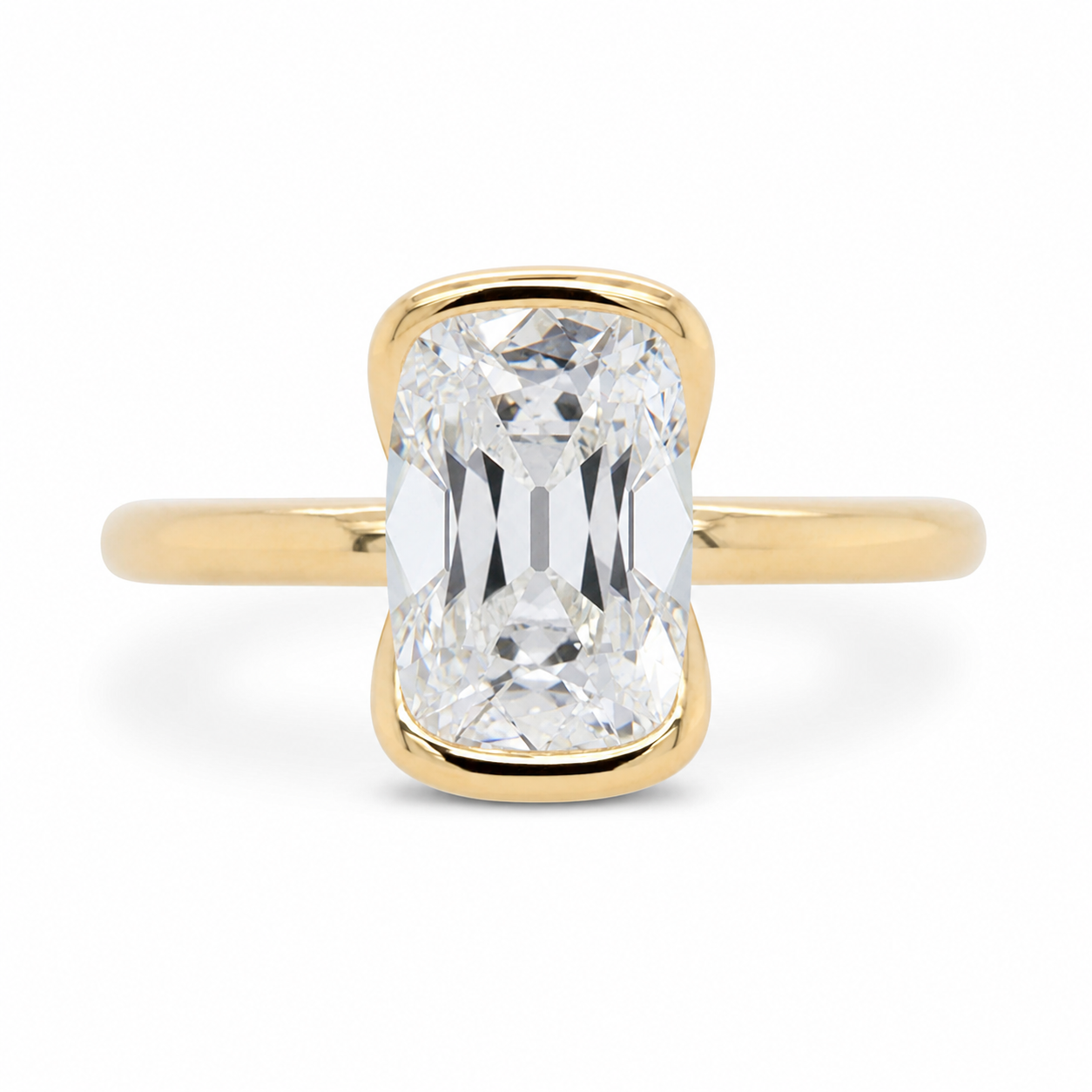 Old Mine Cushion Diamond Signet Ring, Vintage Style Lab Grown Diamond Ring, Antique Cushion Cut Gold Ring, Statement Signet Ring.