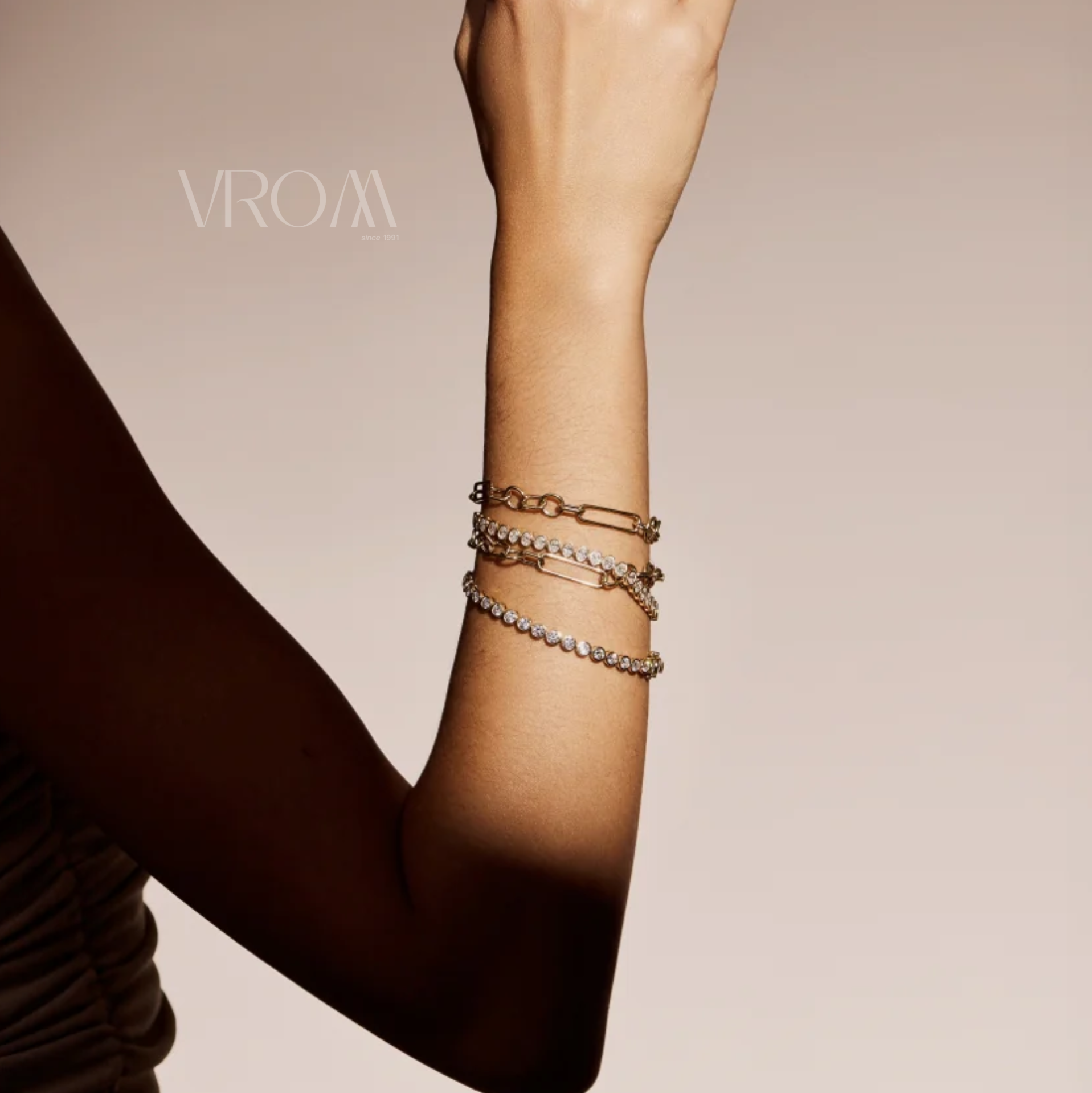 Bezel Set Round Lab Grown Diamond Tennis Bracelet in Solid 14K Gold