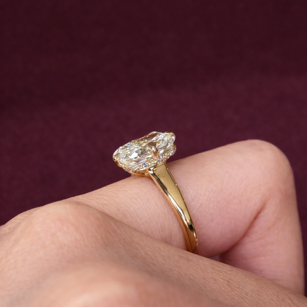 Cushion Cut Diamond Halo Engagement Ring, Cushion Diamond Ring with Round Halo, Classic Cushion Halo Ring, Luxury Diamond Engagement Ring