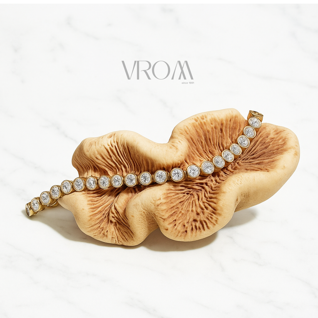 Oval Lab Grown Diamond Tennis Bracelet in Bezel-Set Solid 14K Gold