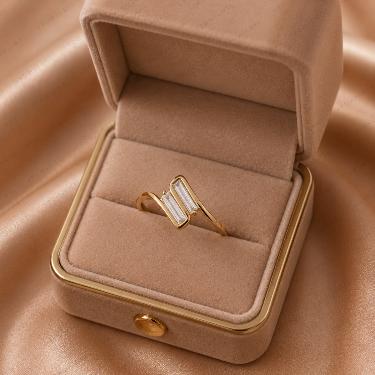 Baguette Diamond Ring, Baguette Lab Grown Diamond Ring, Minimalist Diamond Ring, Solitaire Gold Ring, Modern Engagement Ring