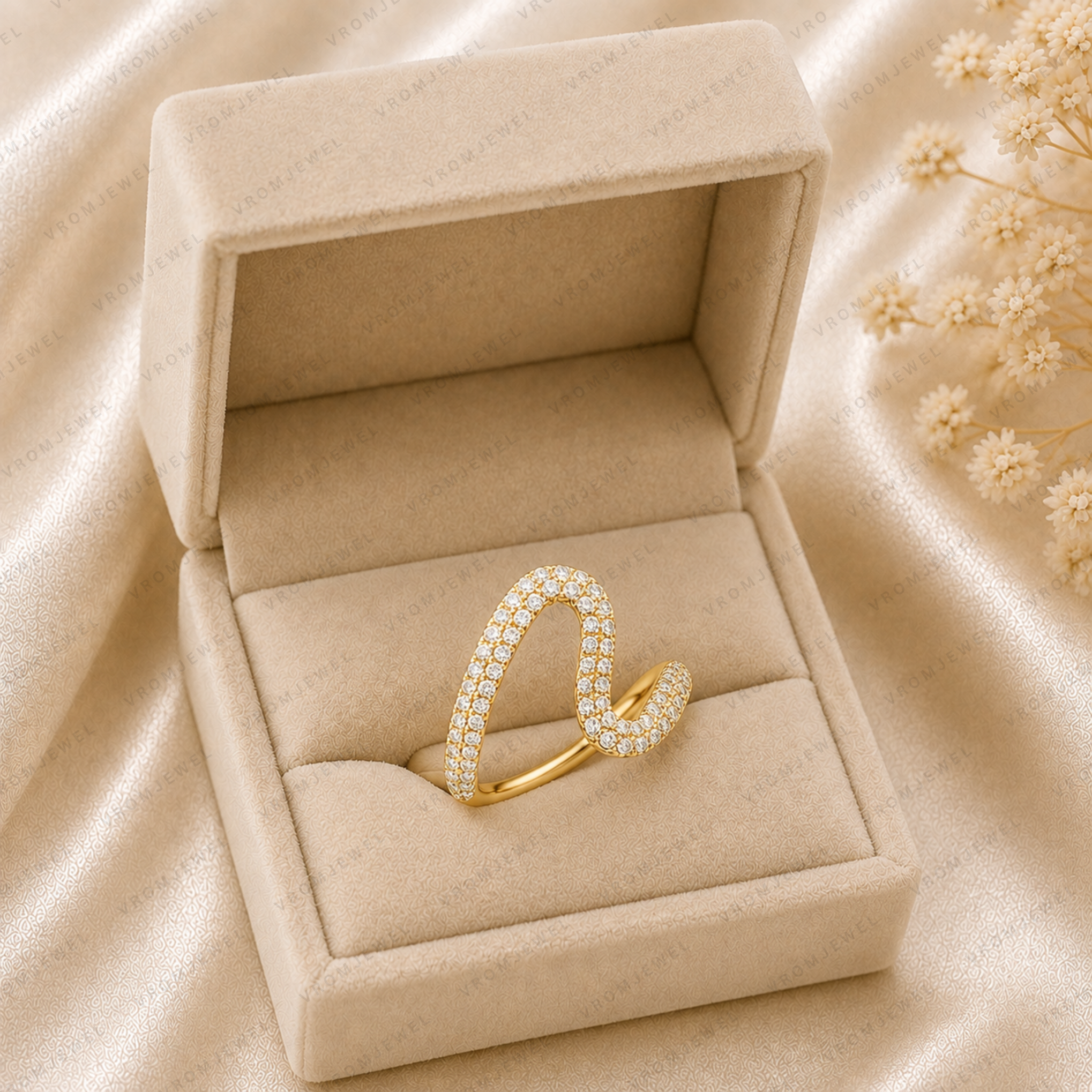 French Wave Lab Grown Diamond Wedding Band | Solid 14K Gold