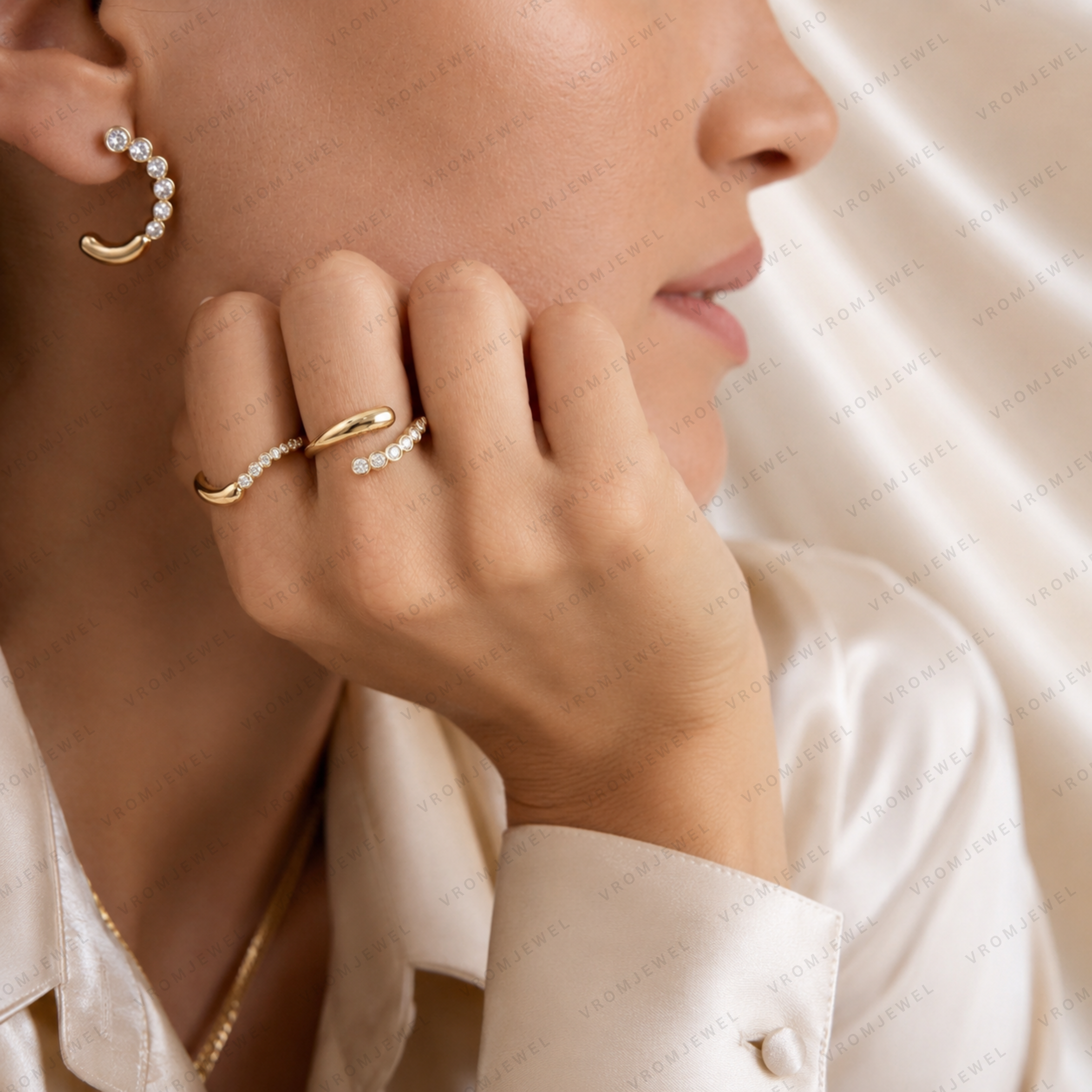Two Ends Diamond Open Wedding Ring | Pavé Lab Grown Diamond | 14K Yellow Gold