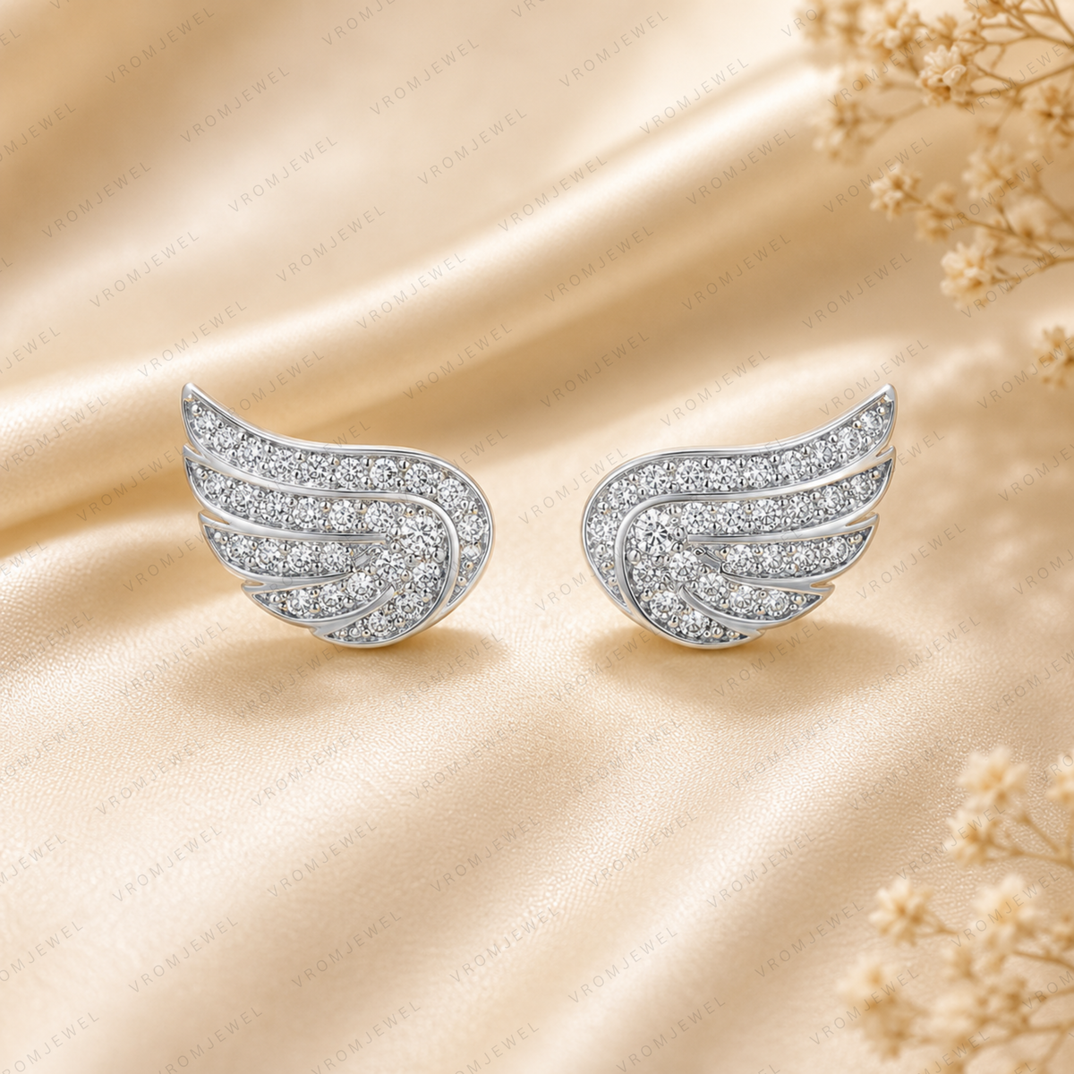 Angel Wings Stud Earrings, Lab Grown Diamond Wing Earrings, Guardian Angel Earrings, Solid Gold Stud Earrings, Minimalist Diamond Earrings