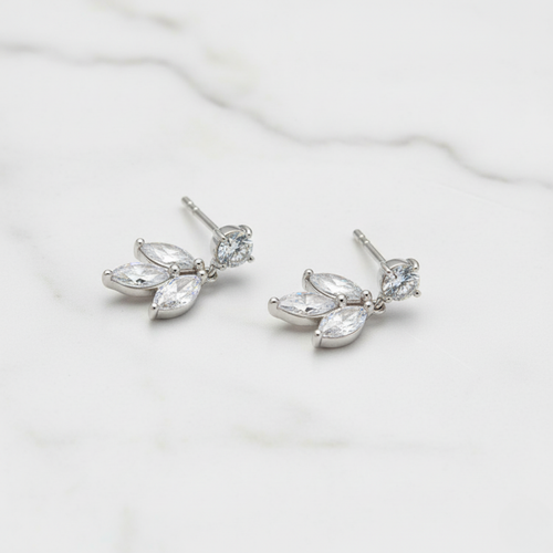 Cluster Floral Earrings | Lab Grown Diamond | 14K Yellow Gold Minimal Design
