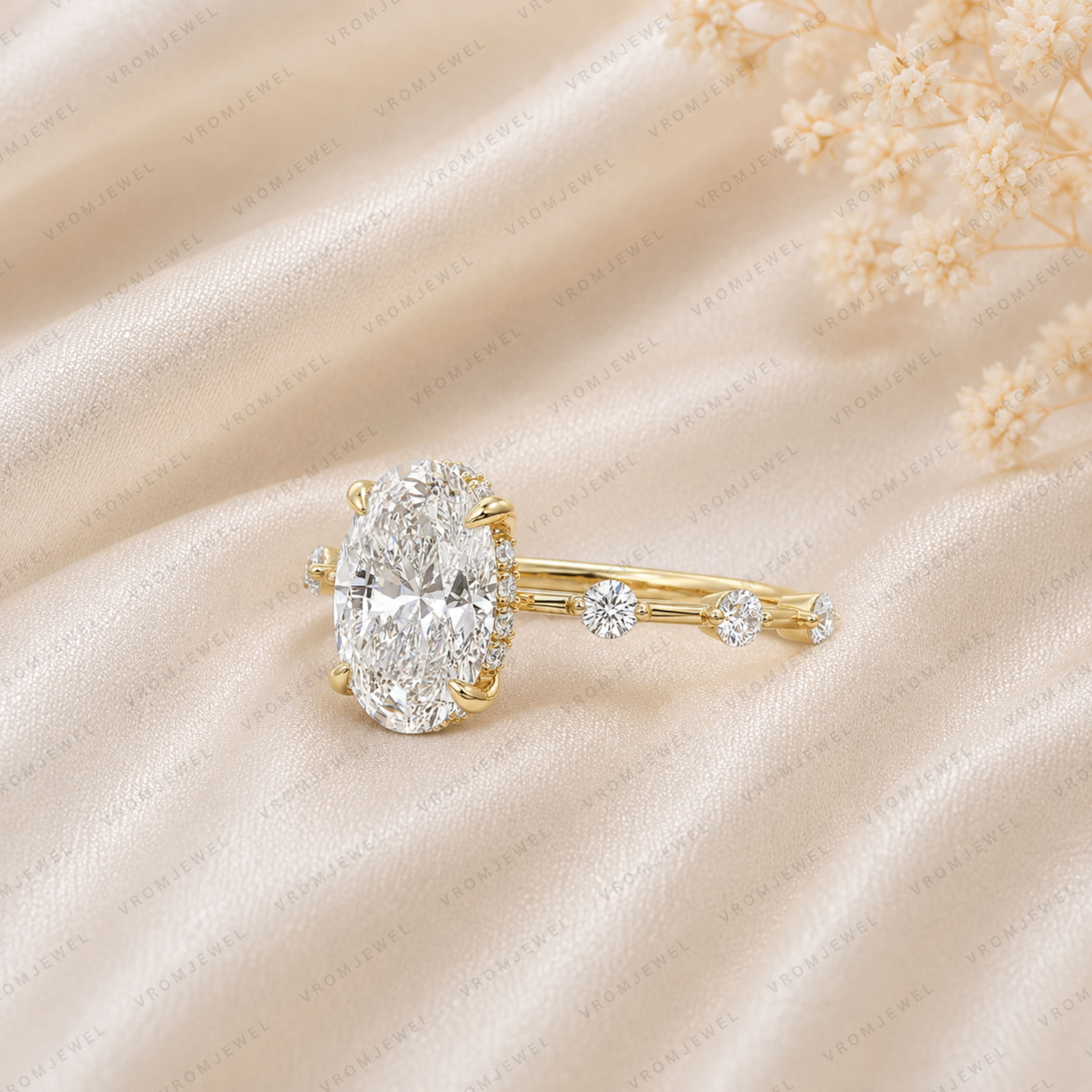 Oval Engagement Ring With Hidden Halo | Lab Grown Diamond | Hidden Halo | 14K Yellow Gold