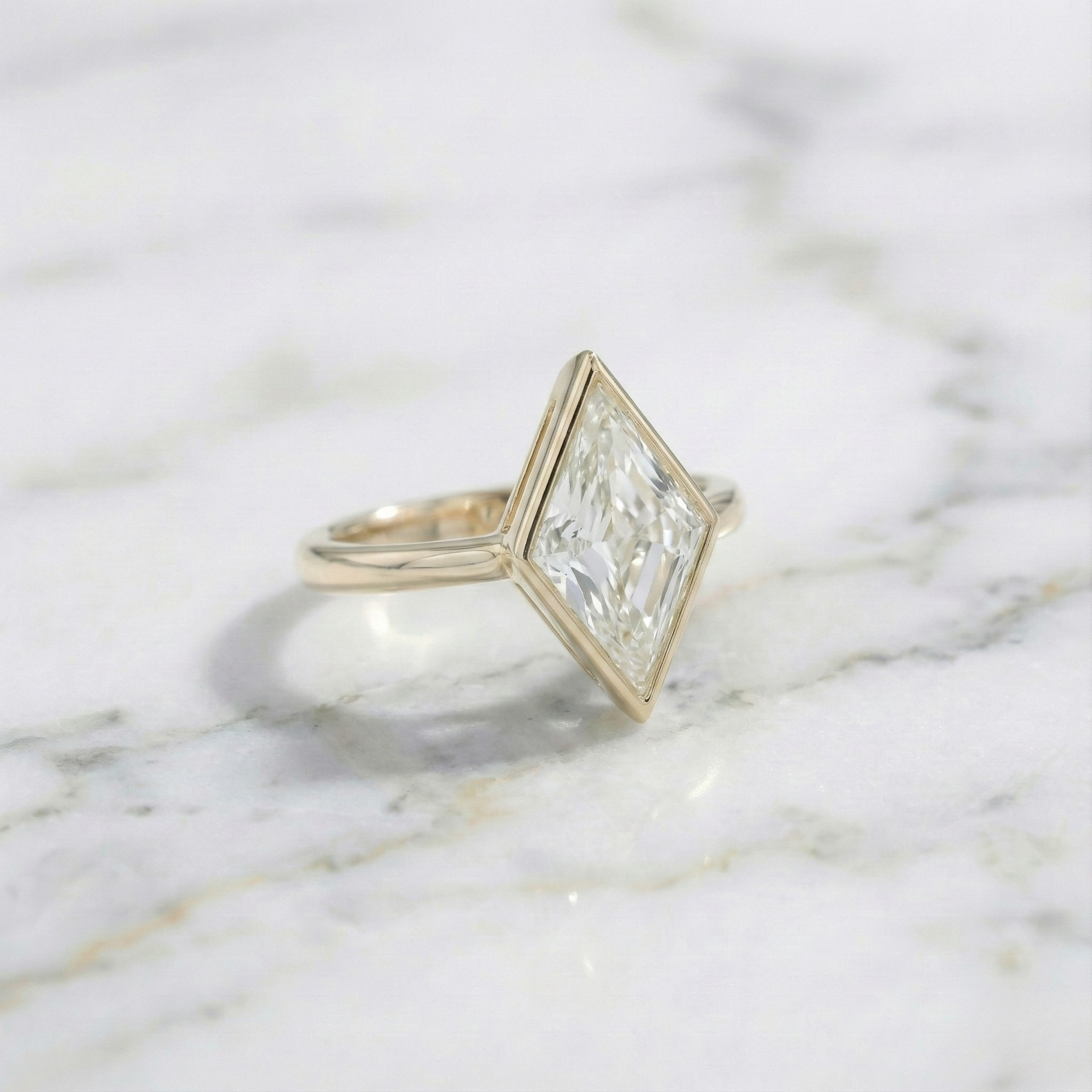 Lozenge Cut Bezel Set Solitaire Ring | Lab Grown Diamond | 14K Yellow Gold Modern Geometric