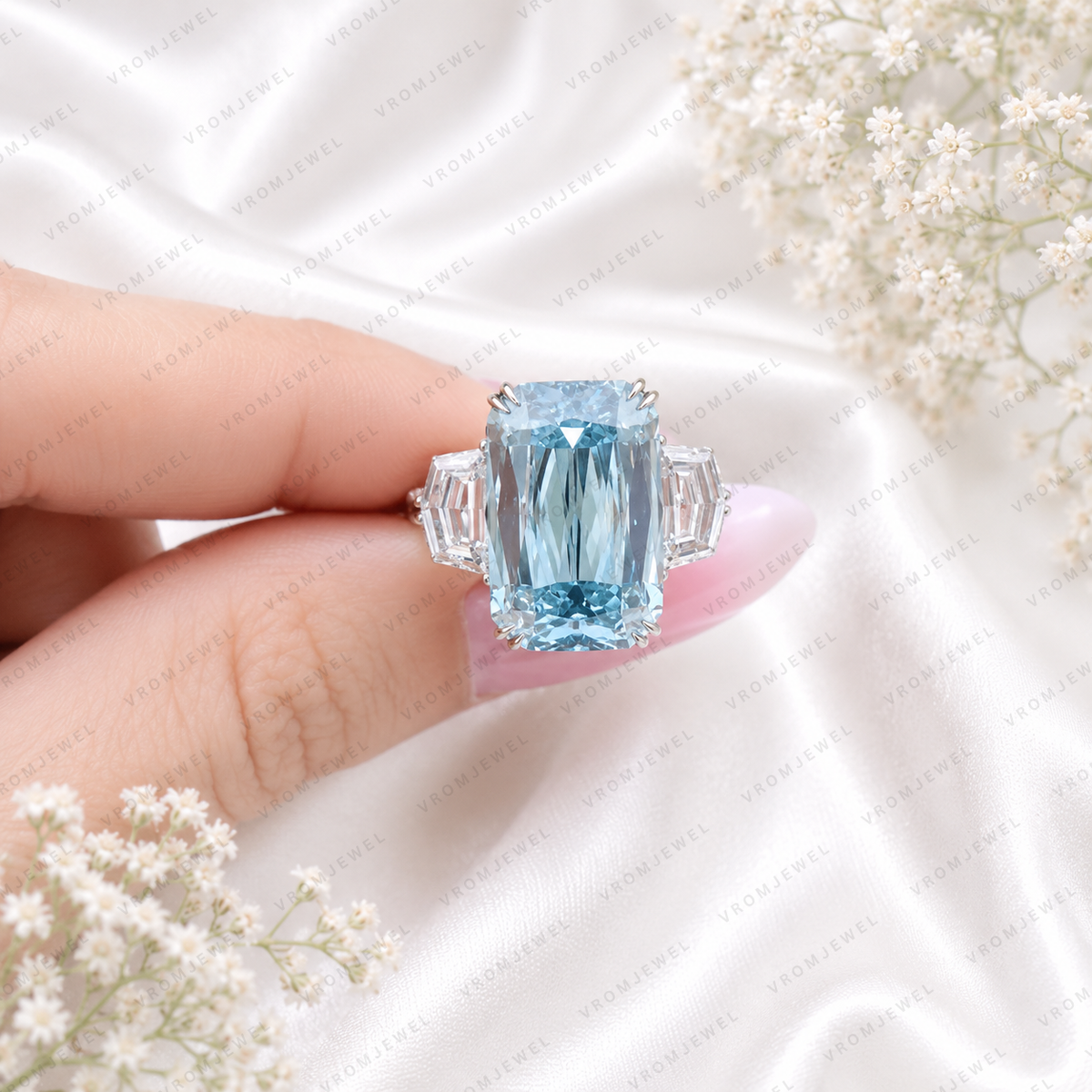 Blue Criss Cut Lab Grown Diamond Engagement Ring, 5 Carat Blue Diamond Ring, Criss Cut Statement Ring, Baguette Side Stones, Pavé Band