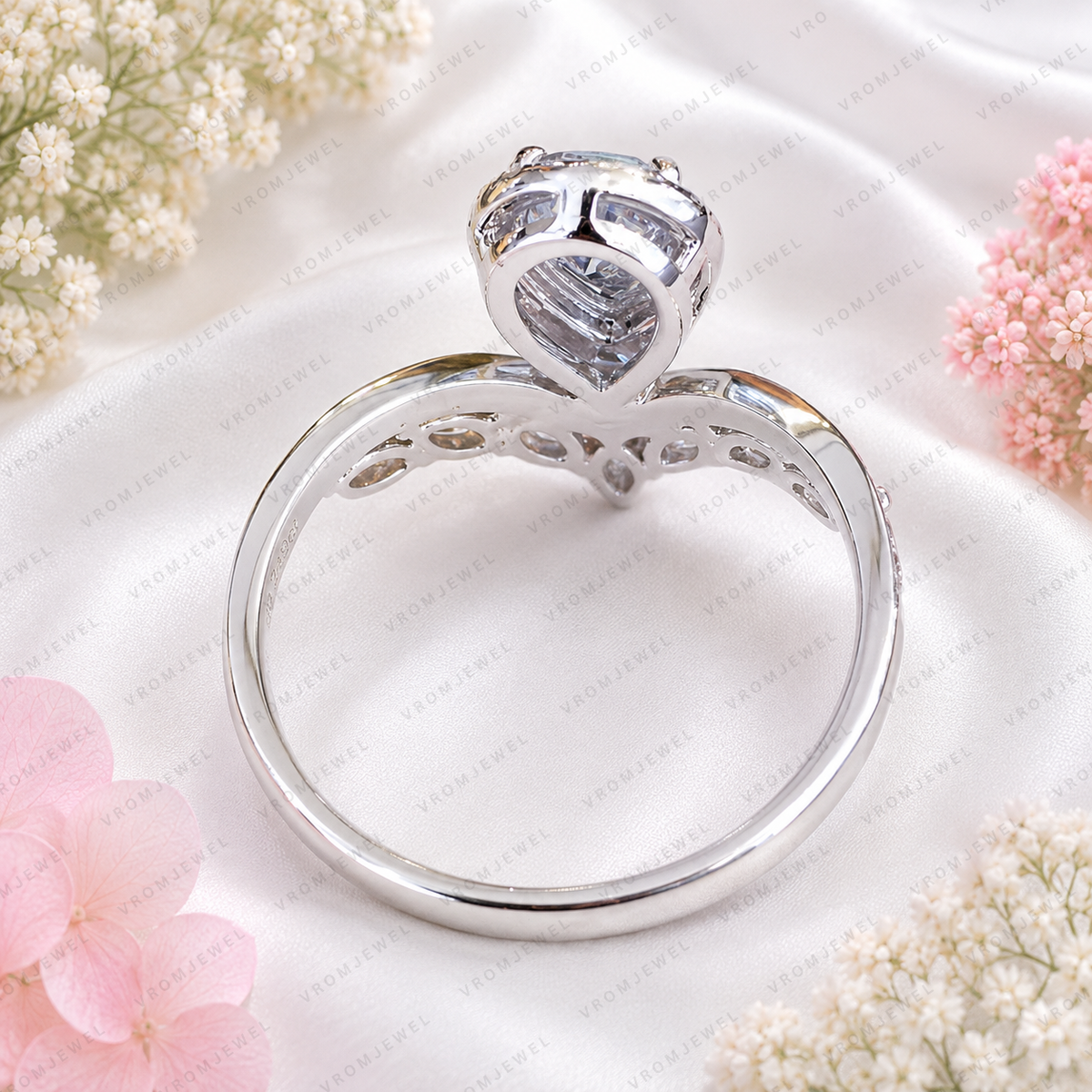 Blue Pear Shape Lab Grown Diamond Ring, 0.80 Ct Blue Diamond Engagement Ring, Marquise & Round Diamond Accents, Halo Ring, Unique BridalRing