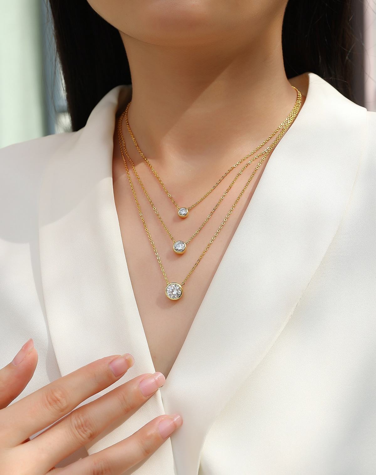 Dainty Round Pendant Necklace Bezel Set | Lab Grown Diamond | 14K Yellow Gold Classic Style