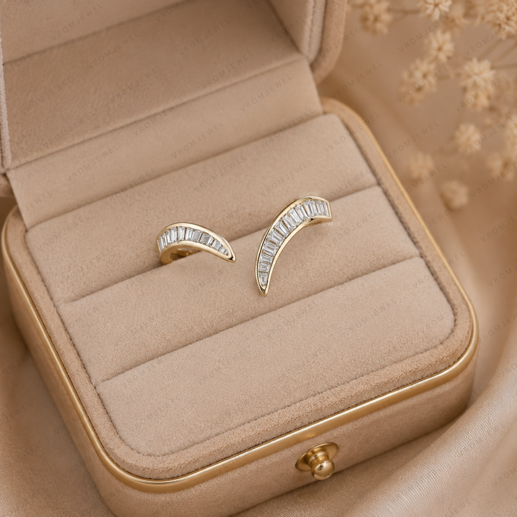 Tapered Baguette Diamond Ring, Lab Grown Diamond Ring, Minimalist Gold Ring, Modern Diamond Band, Geometric Diamond Ring