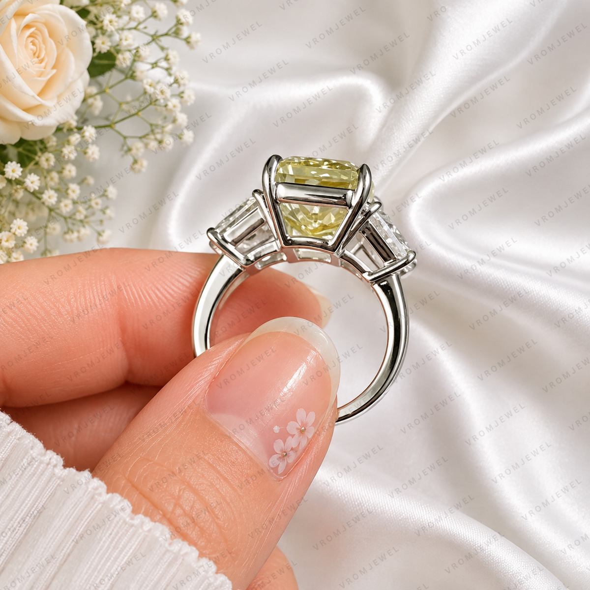 10.00 Carat Yellow Radiant Lab Grown Diamond Ring, Yellow Diamond Engagement Ring, Baguette Side Stones, Art Deco Ring, 10K 14K 18K Gold