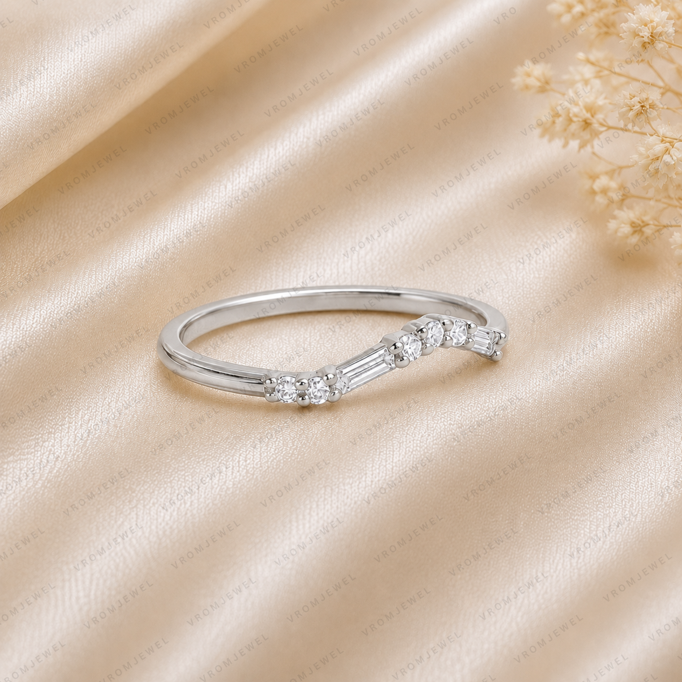 Curved Wedding Band | Lab Grown Diamond | Baguette & Round Stones | 14K Yellow Gold