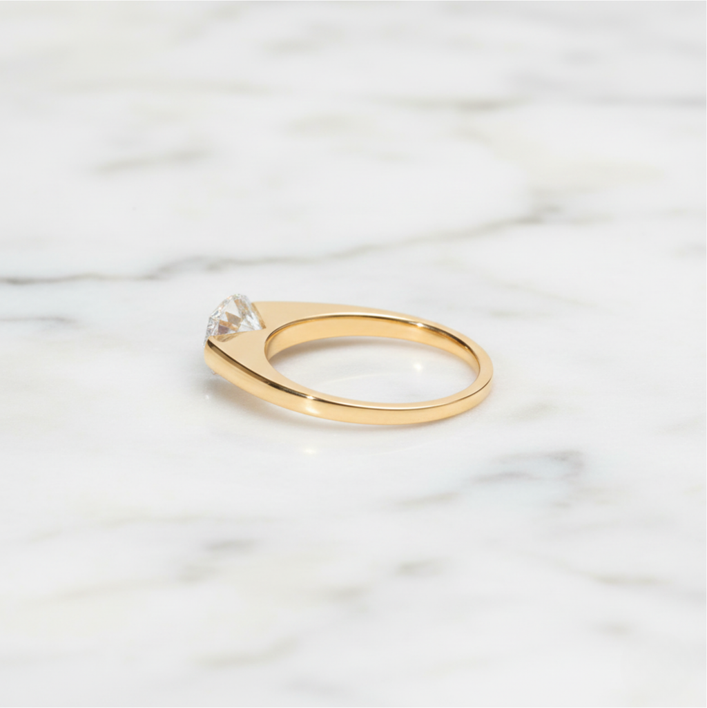 Modern Oval Cut East West Ring | Lab Grown Diamond | 14K Yellow Gold Sleek Style