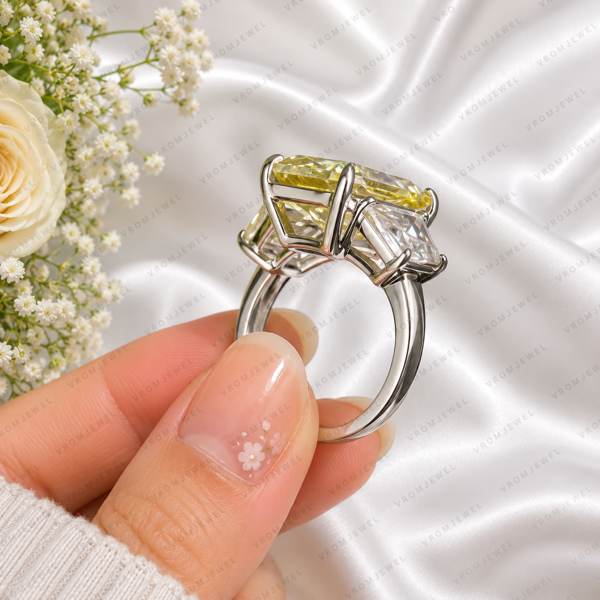 10.00 Carat Yellow Radiant Lab Grown Diamond Ring, Yellow Diamond Engagement Ring, Baguette Side Stones, Art Deco Ring, 10K 14K 18K Gold