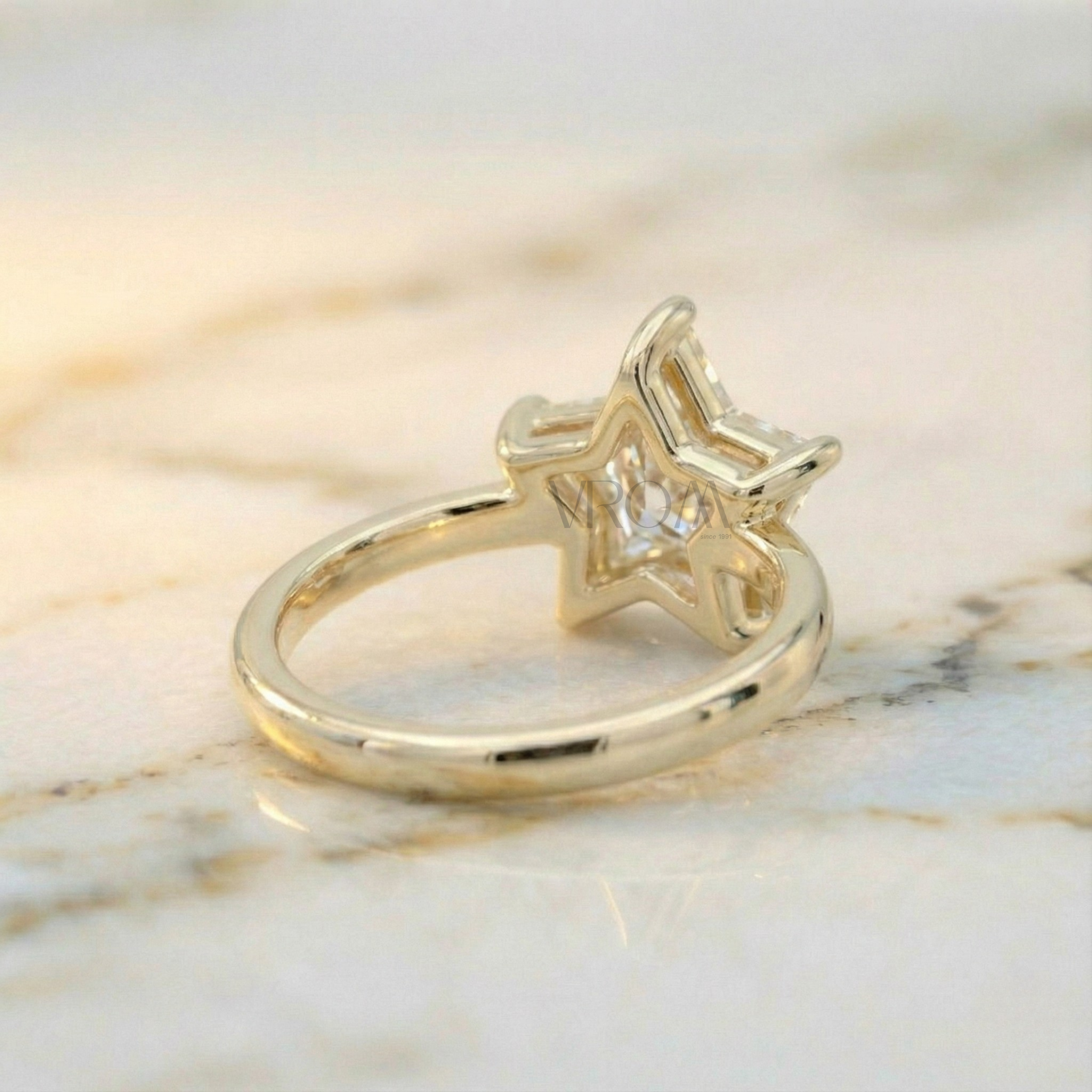 Star Cut Diamond Ring Modern Design | Lab Grown Diamond | 14K Yellow Gold