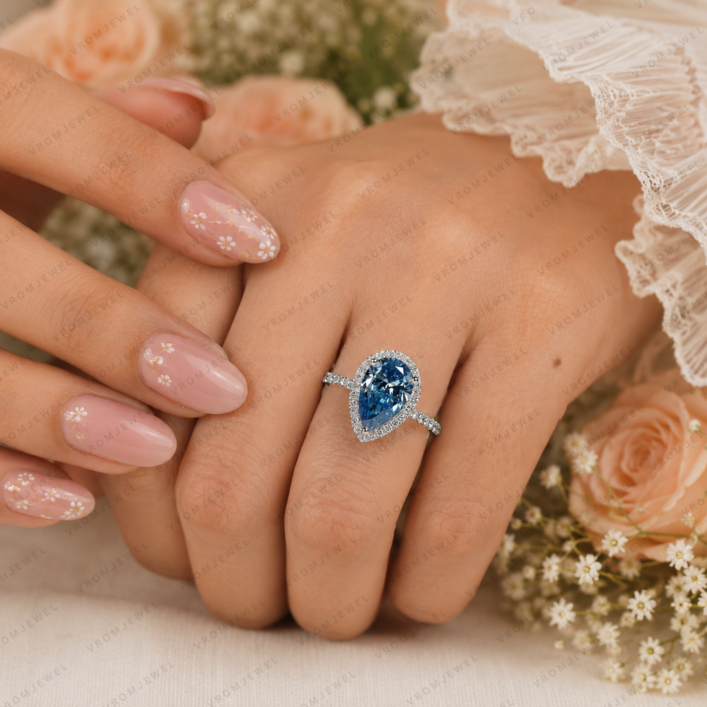 Blue Pear Shape Lab Grown Diamond Ring, 3 Carat Blue Diamond Engagement Ring, Pear Cut Halo Ring, Pavé Diamond Band, Blue Bridal Ring