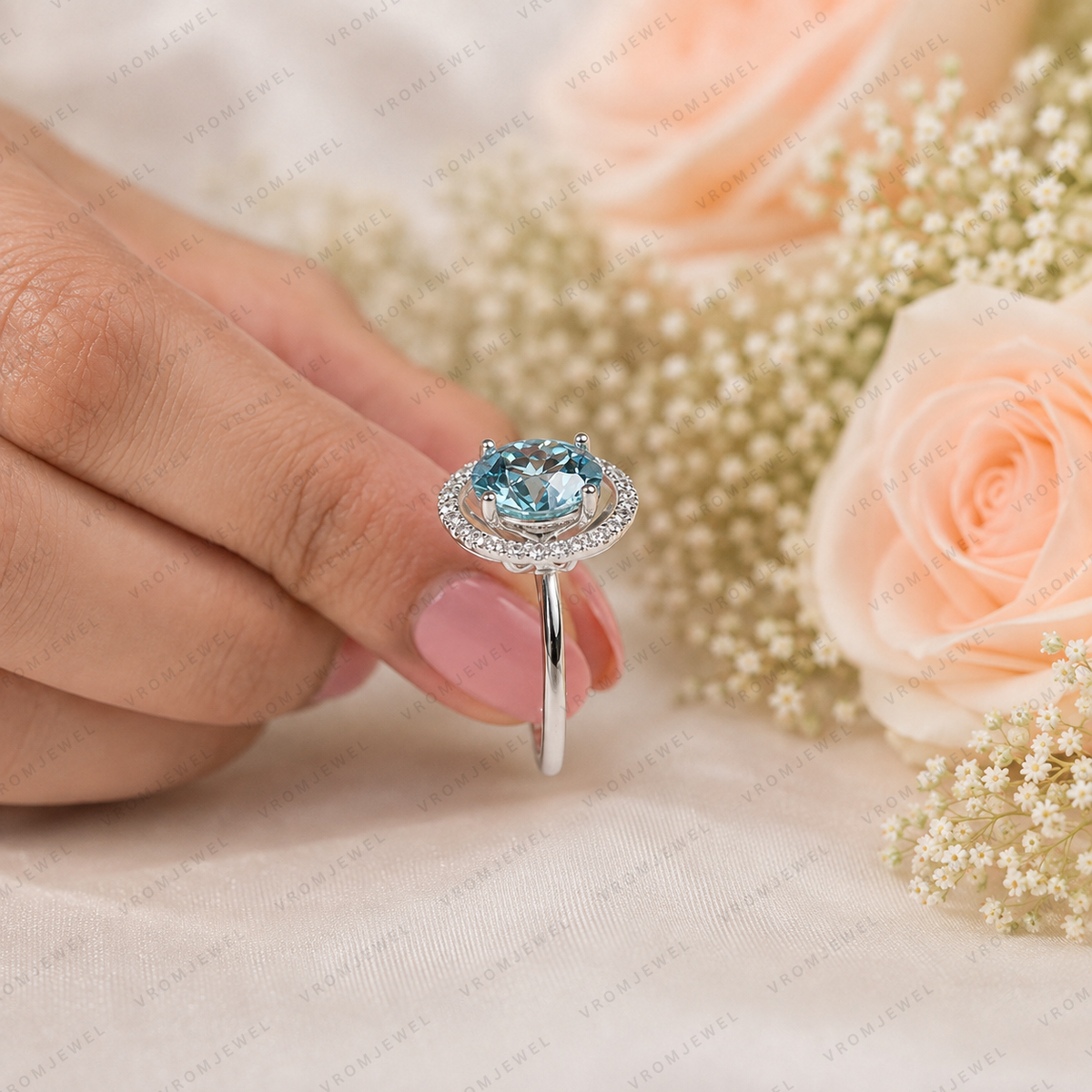 Blue Round Lab Grown Diamond Ring, 5 Carat Blue Diamond Engagement Ring, Round Cut Halo Ring, Pavé Diamond Halo, Unique Statement Ring