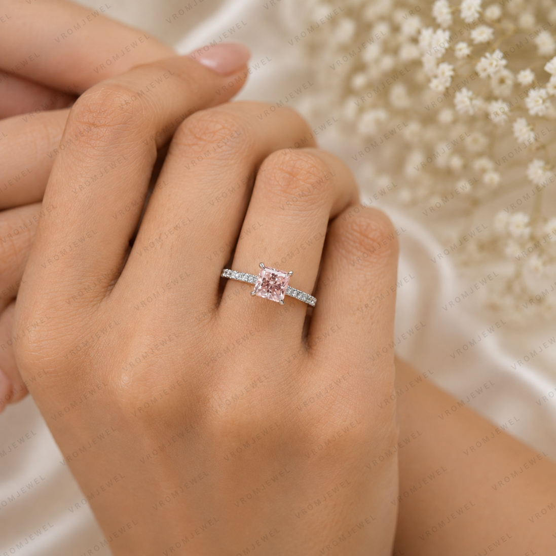 Pink Princess Cut Lab Grown Diamond Engagement Ring, Pavé Diamond Band, Minimalist Pink Diamond Ring, Elegant Bridal Ring, 10K 14K 18K Gold