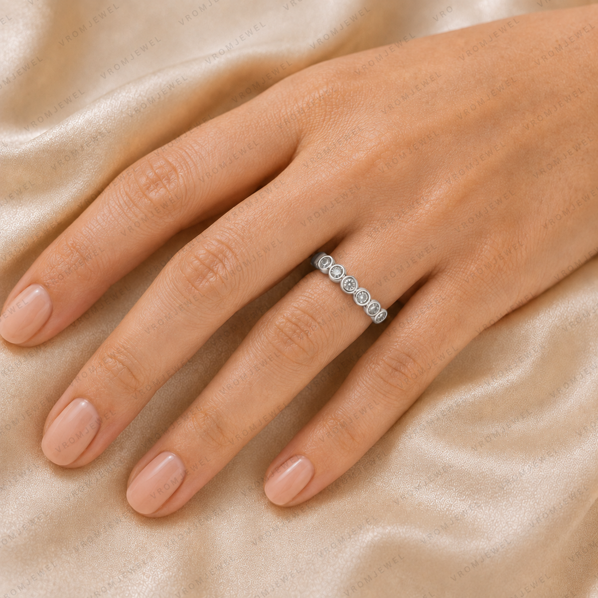 Bezel Set Diamond Eternity Band | Lab Grown | 14K Gold Anniversary Ring
