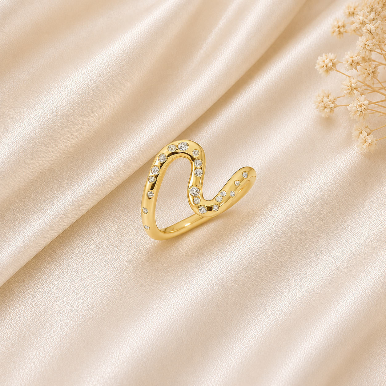 French Wave Wedding Band | Lab Grown Diamond | 14K Gold