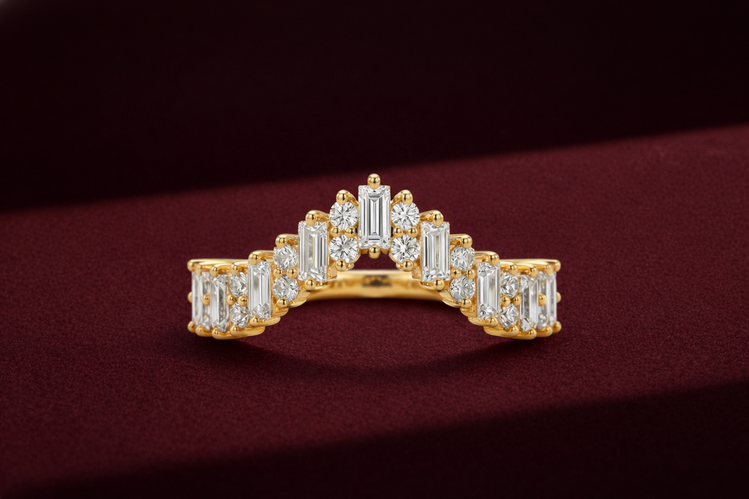 Chevron Diamond Band 1.35 Carat, Mixed Shape Diamond Band, V Shaped Wedding Band, Baguette and Round Diamond Ring, Stackable Gold Band