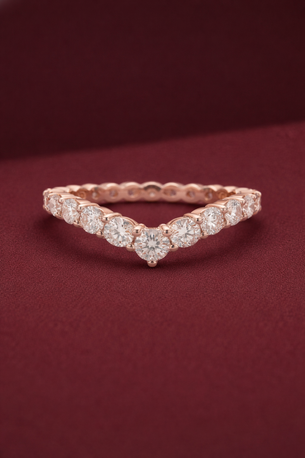 V Shaped Diamond Stackable Band 1.50 Carat, Round Diamond Chevron Band, V Wedding Band, Curved Diamond Band, Gold Stackable Ring