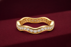 Pave Diamond Wave Band 0.65 CT, Curved Diamond Wedding Band, Wavy Stackable Ring, Round Diamond Band 2.8 mm, Curved Gold Band
