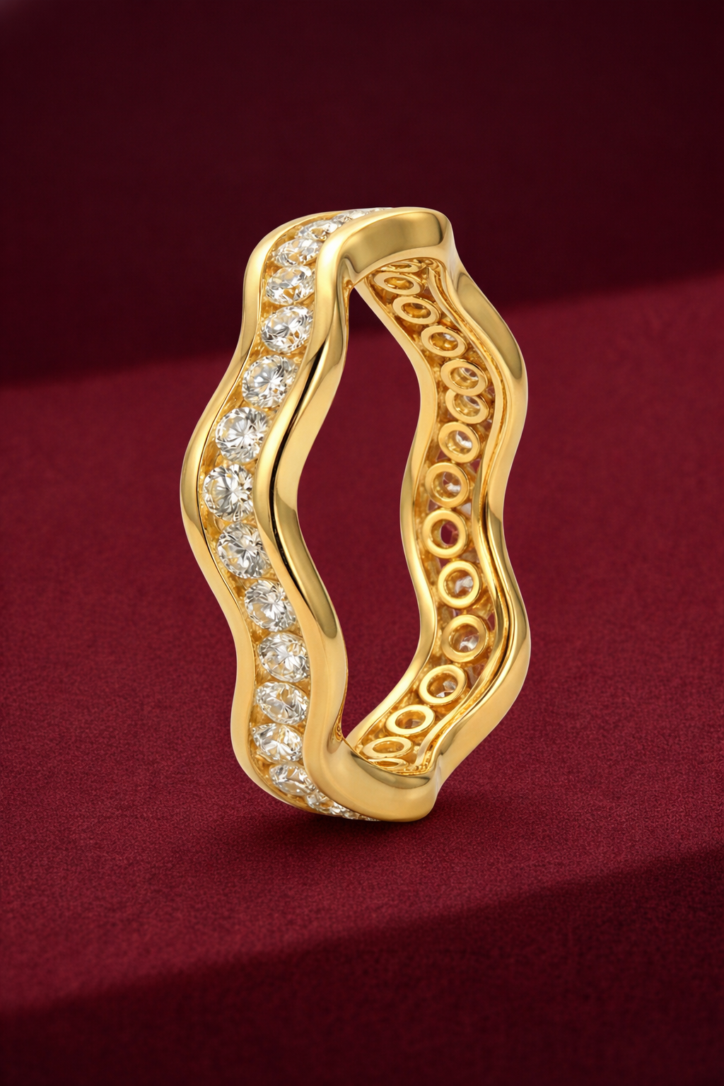 Pave Diamond Wave Band 0.65 CT, Curved Diamond Wedding Band, Wavy Stackable Ring, Round Diamond Band 2.8 mm, Curved Gold Band