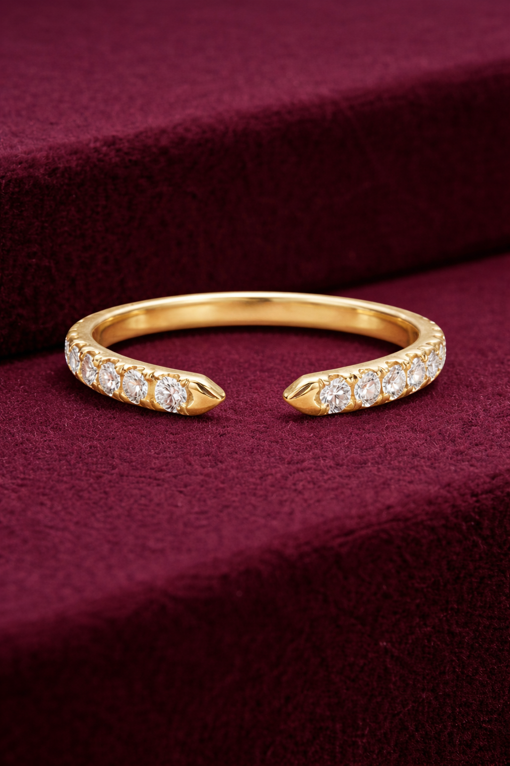 Oval Diamond Halo Stackable Ring Set, Oval Cut Diamond Engagement Ring, 4 Band Stack Ring, Tiger Prong Diamond Ring, Pave Diamond Ring