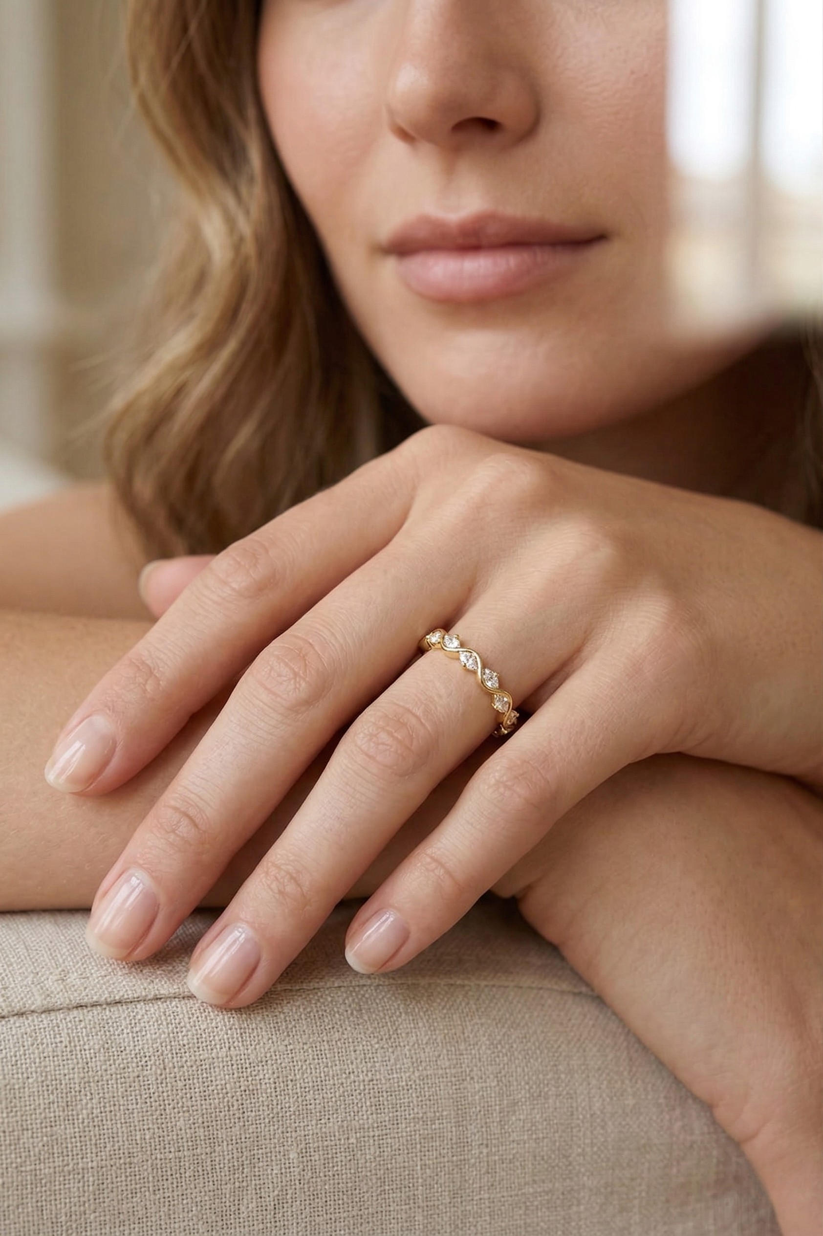 Pear Diamond Wave Band 0.35 Carat, Curved Diamond Wedding Band, Wave Stackable Ring, Unique Diamond Band, Gold Diamond Ring