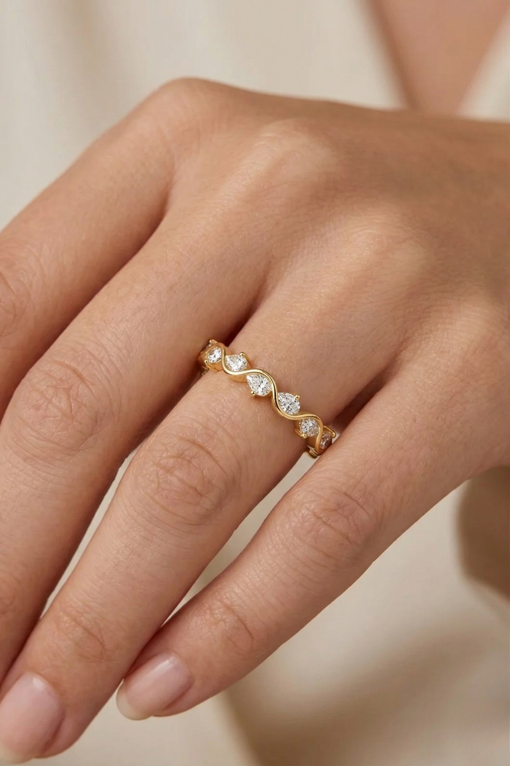 Pear Diamond Wave Band 0.35 Carat, Curved Diamond Wedding Band, Wave Stackable Ring, Unique Diamond Band, Gold Diamond Ring