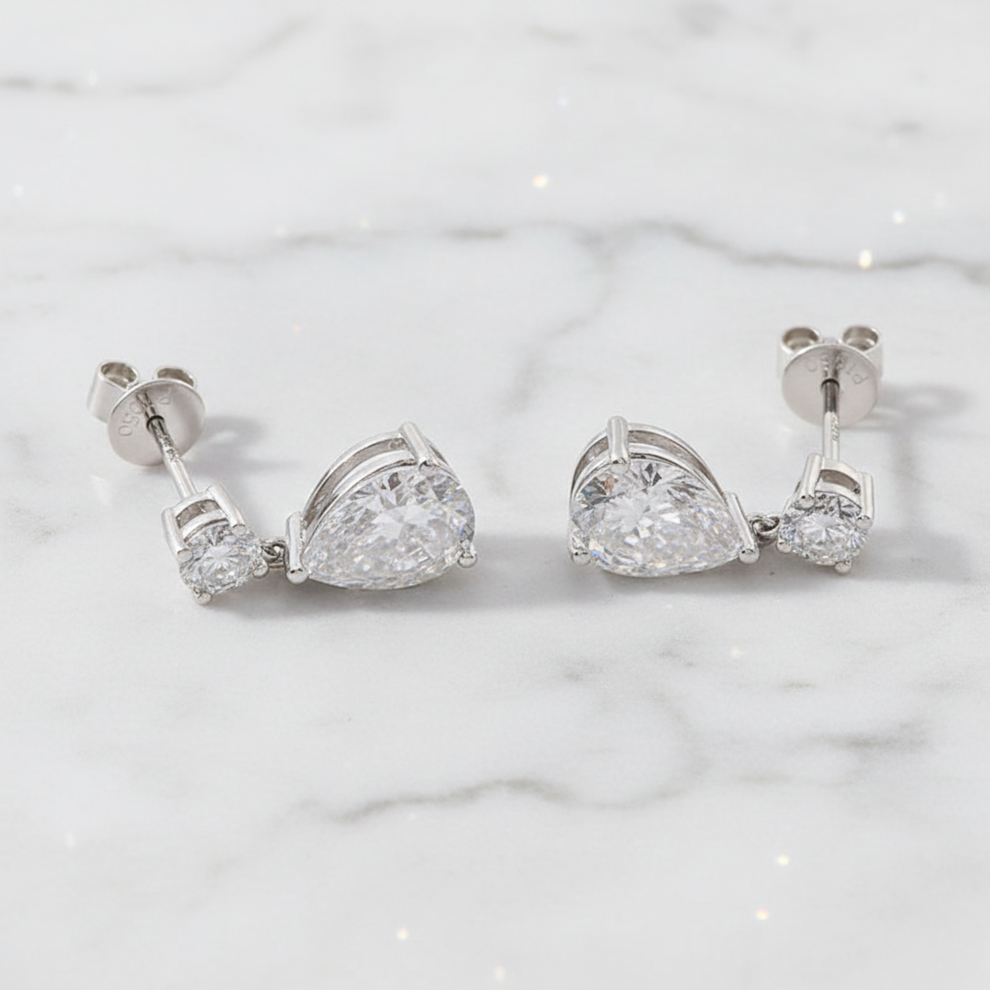 Pear Cut Dangle Earrings | Lab Grown Diamond | 14K Yellow Gold Modern Style