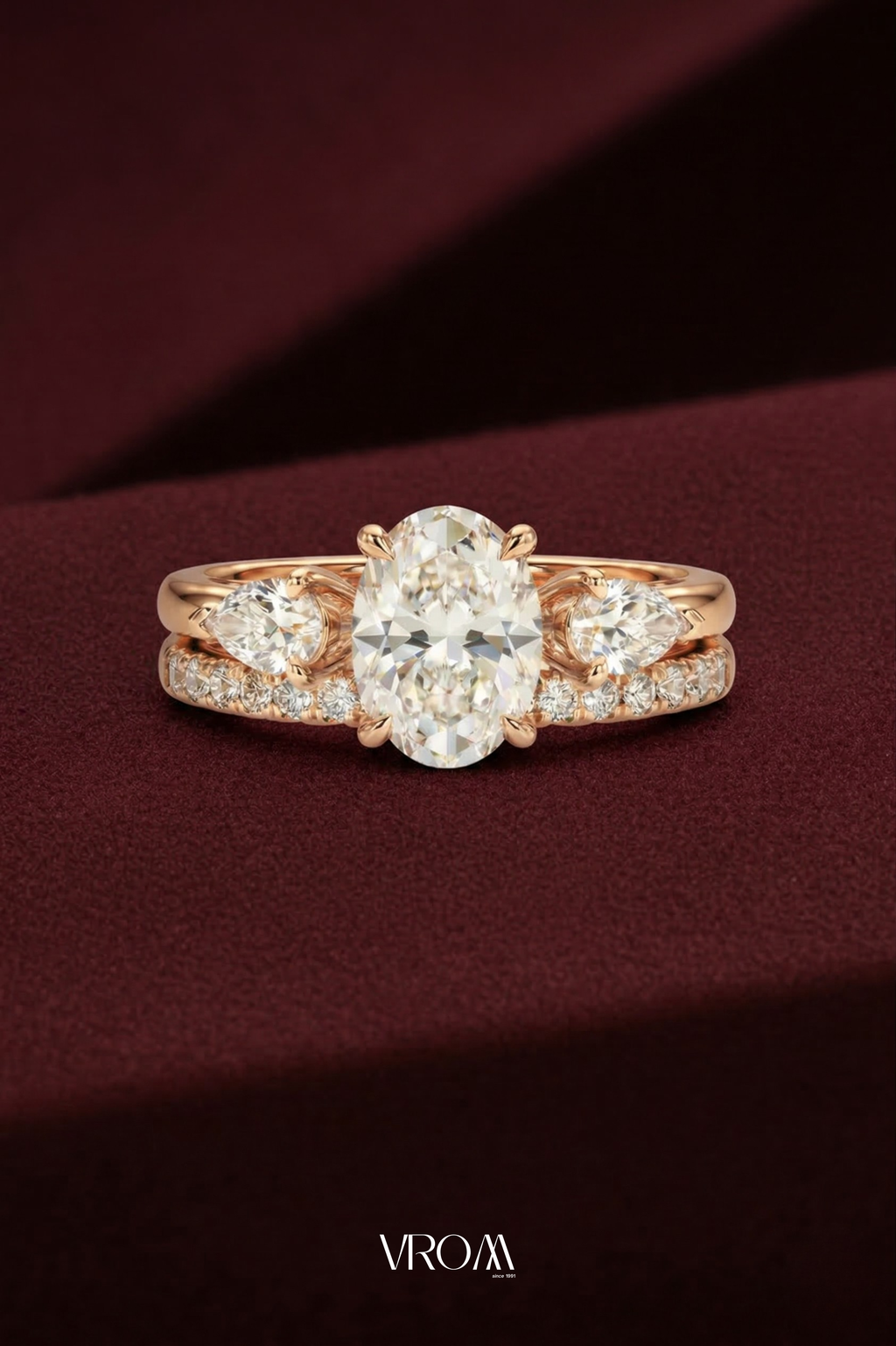 Oval Diamond Wedding Set, Two Band Stackable Ring, Three Stone Engagement Ring, Lab Grown Diamond Ring, Curved Pave Band Set