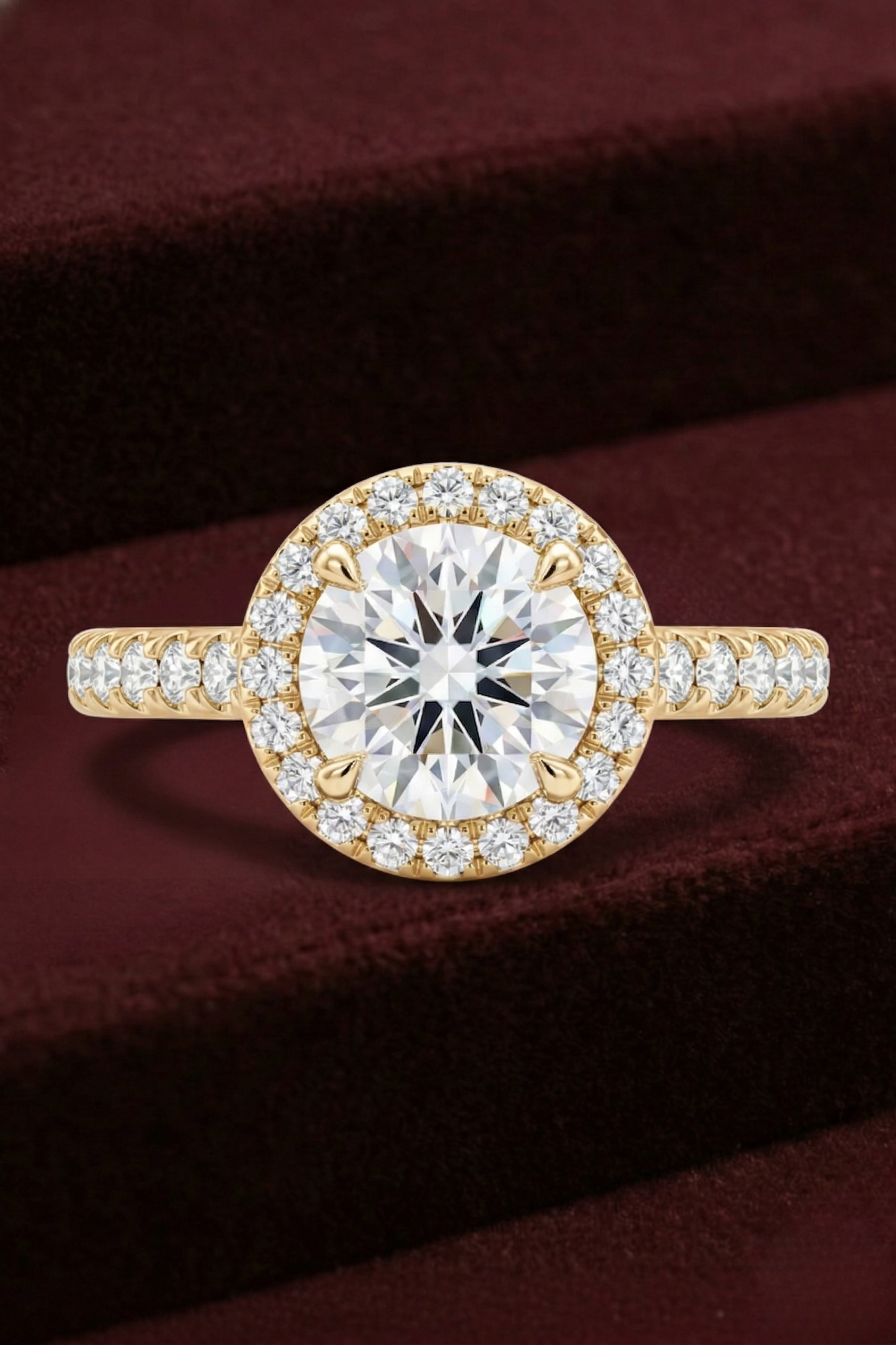 Round Diamond Halo Engagement Ring, Round Cut Diamond Ring with Pave Band, Tiger Prong Diamond Ring, Halo Diamond Ring, Gold Engagement Ring