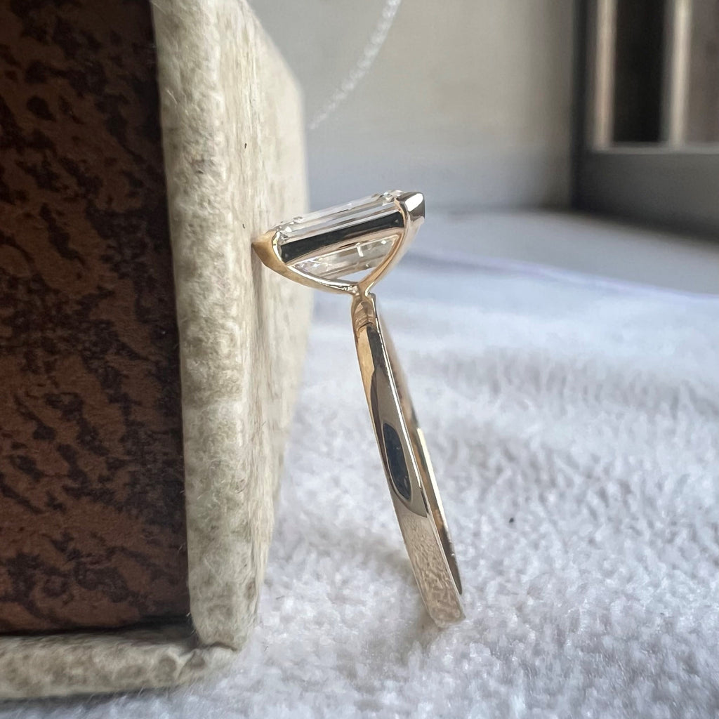 Elegant Half Bezel Emerald Solitaire Engagement Ring | Lab Grown Diamond | 14K Yellow Gold Everyday Ring