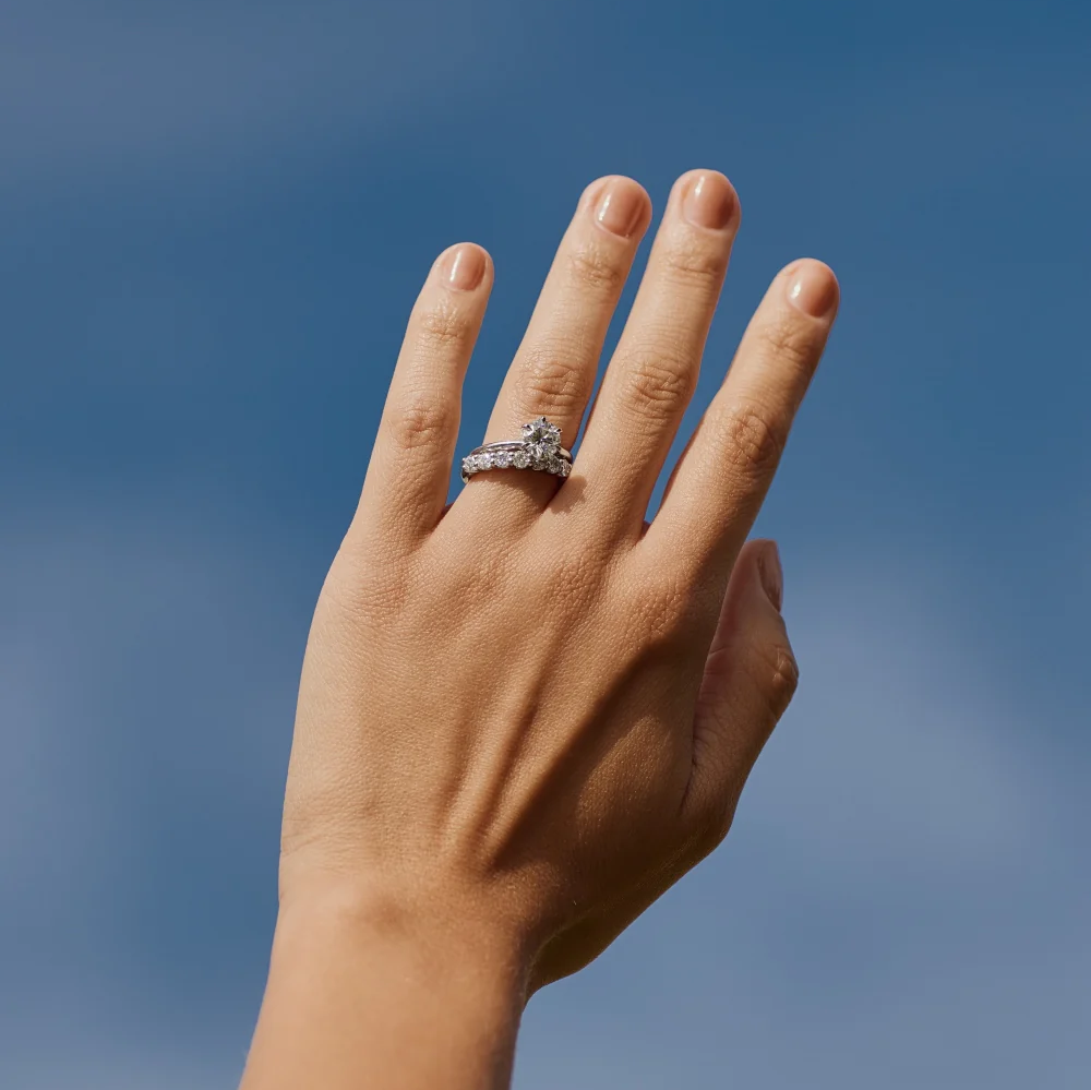 Elegant Round Lab Grown Diamond Engagement Solitaire Ring in Solid 14K Gold