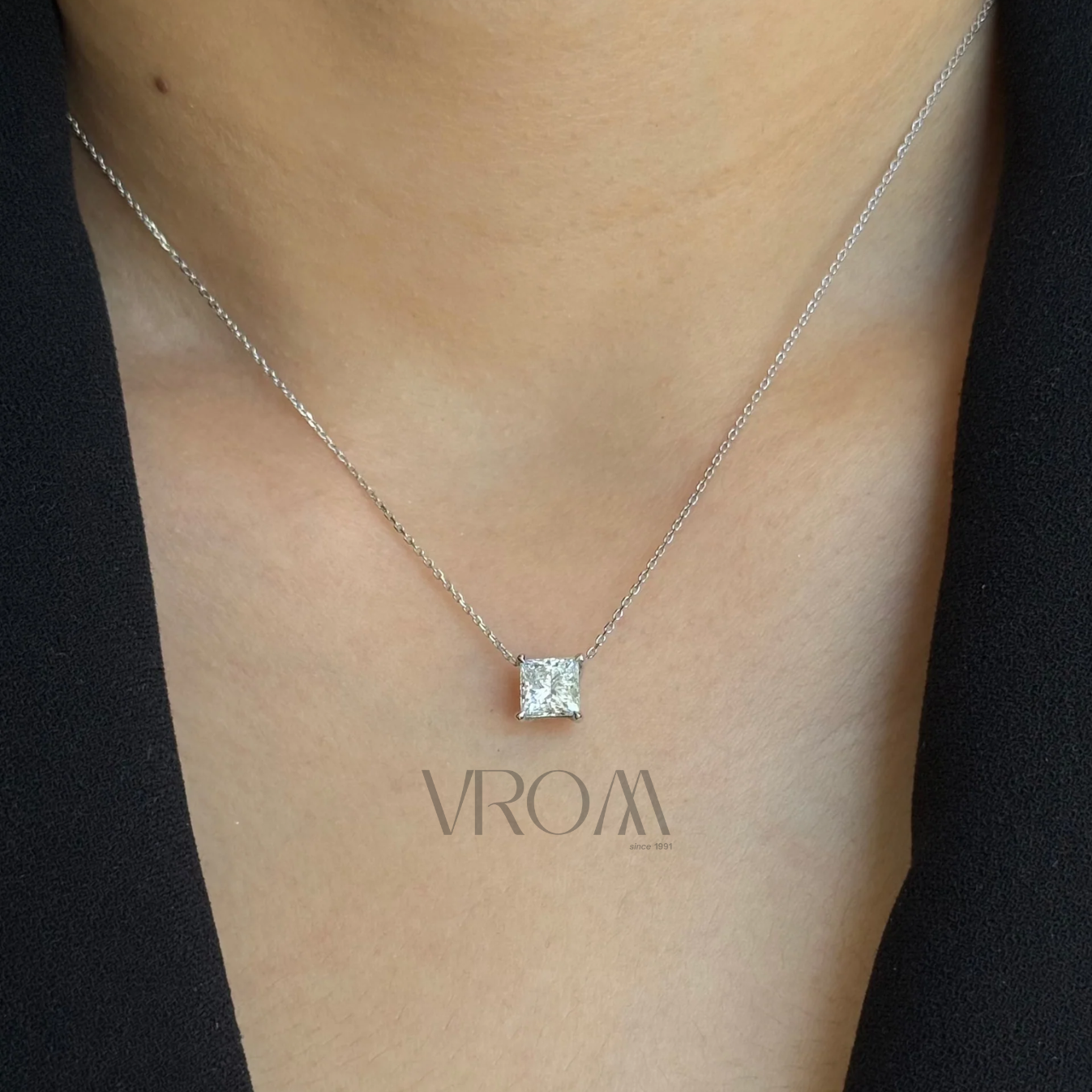 Princess Cut Pendant Necklace | Lab Grown Diamond | 14K Yellow Gold Minimalist