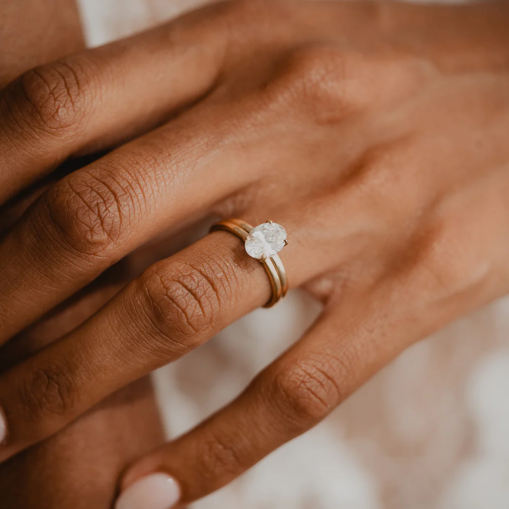 Classic Oval Engagement Ring | Lab Grown Diamond | 14K Yellow Gold Solitaire Setting