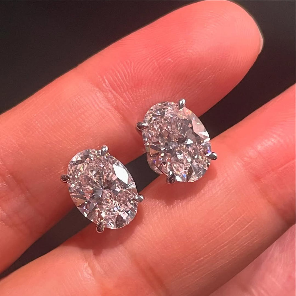 Classic Oval Stud Earrings | Lab Grown Diamond | 14K Yellow Gold Minimal Everyday Earrings