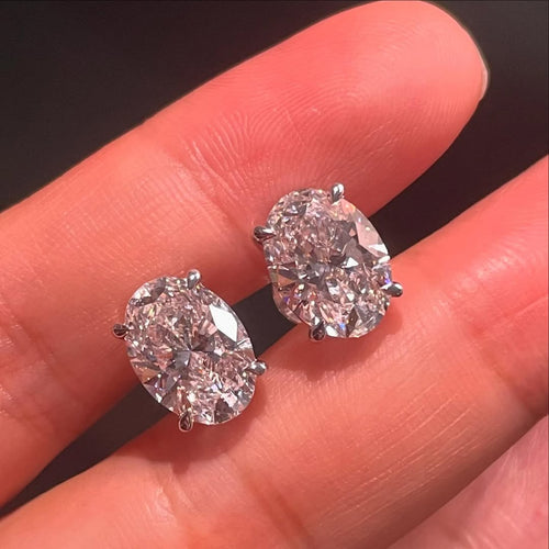 Classic Oval Stud Earrings | Lab Grown Diamond | 14K Yellow Gold Minimal Everyday Earrings