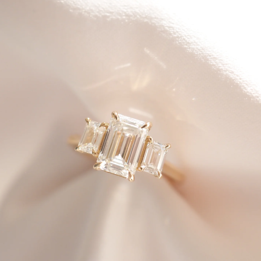 Elegant 3 Stone Emerald Engagement Ring | Lab Grown Diamond | 14K Yellow Gold Classic Three Stone Design