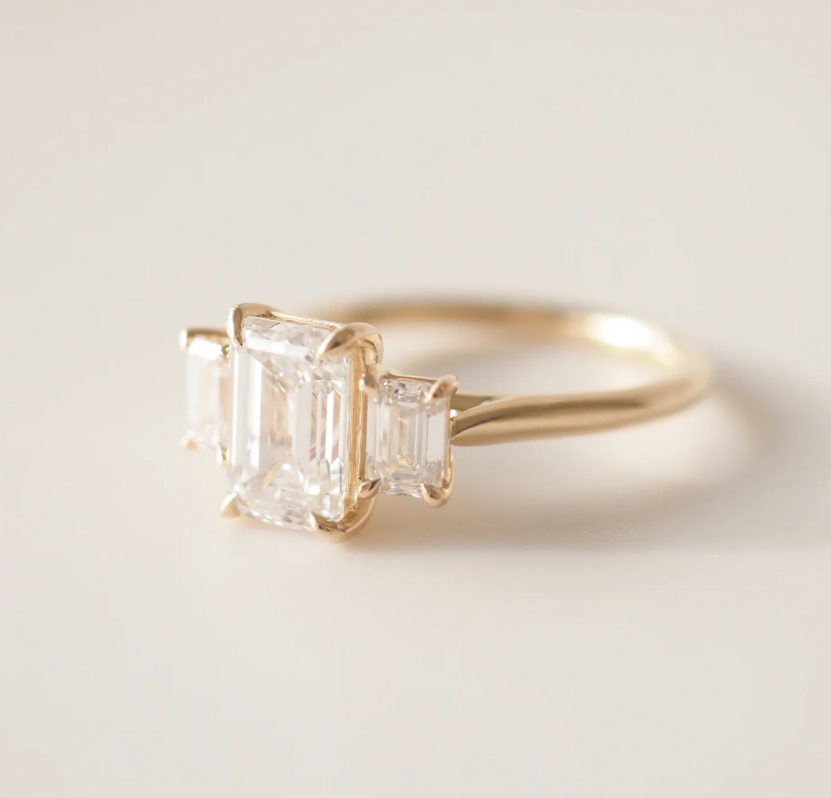 Elegant 3 Stone Emerald Engagement Ring | Lab Grown Diamond | 14K Yellow Gold Classic Three Stone Design