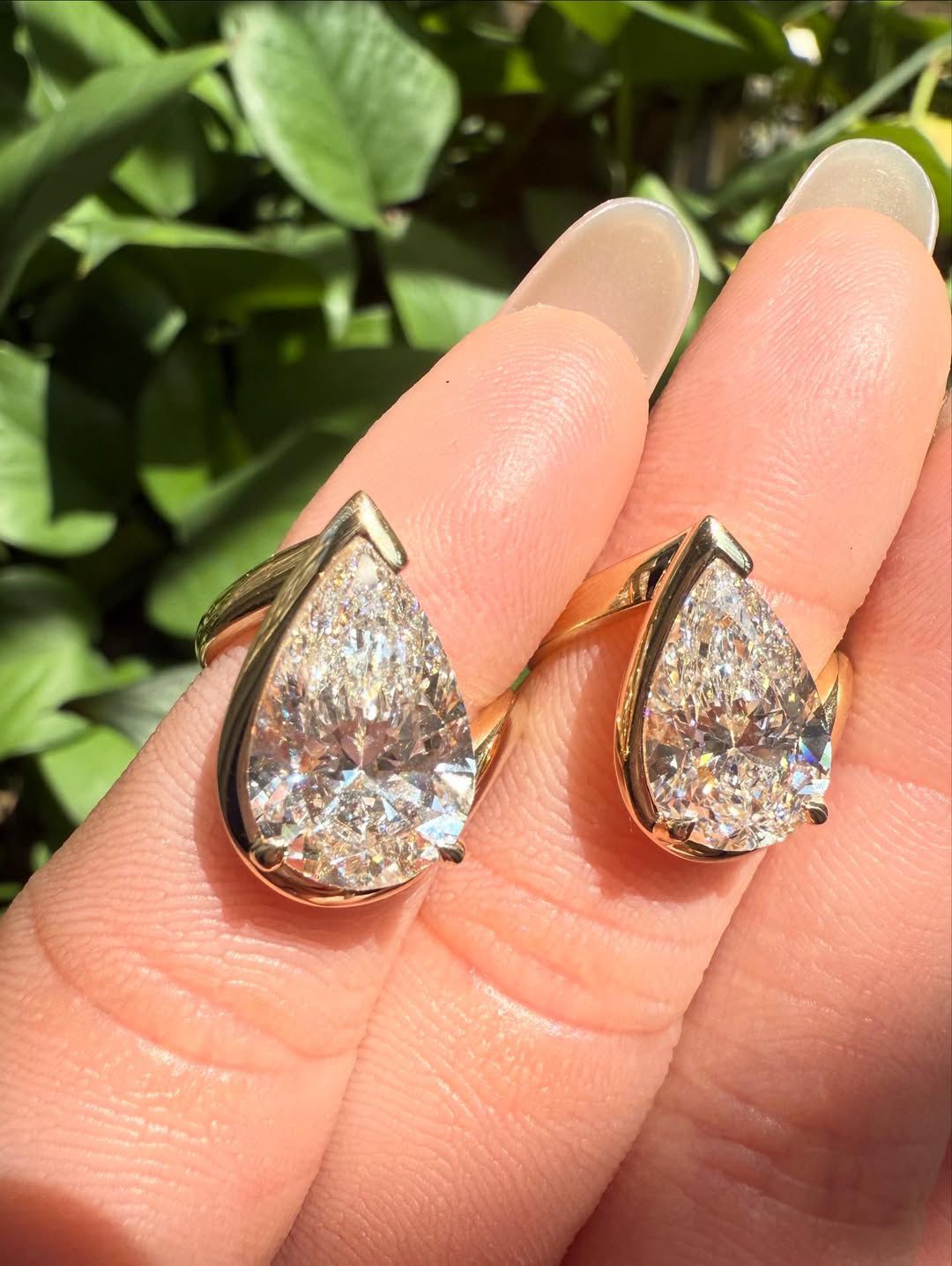 Classic Pear Engagement Ring Unique Bezel Style | Lab Grown Diamond | 14K Yellow Gold